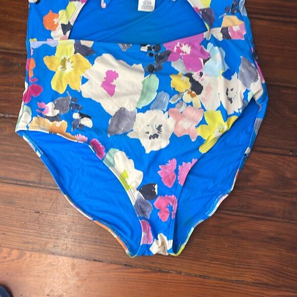 Nip Tuck Multi-fit Cup Swim floral print tie top tummy cutout one piece swimsuit - Picture 3 of 5